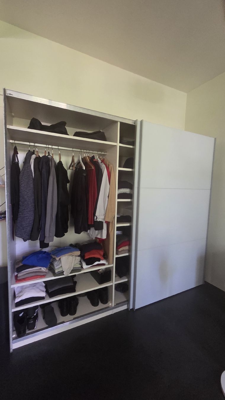 Armoires: Kleiderschrank – D'occasion à Bern par cronico 2