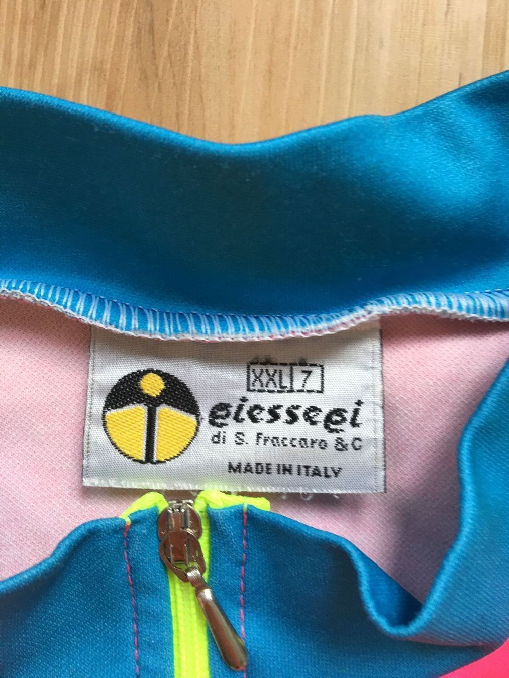 Canottiere & Pantaloni: Velotrikot chazal xxl – Usato da Appenzell venduto da classiccyclingkits 1