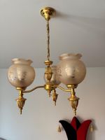 Edle Deckenlampe Messing 3-flammig, Schirm mattglas floral