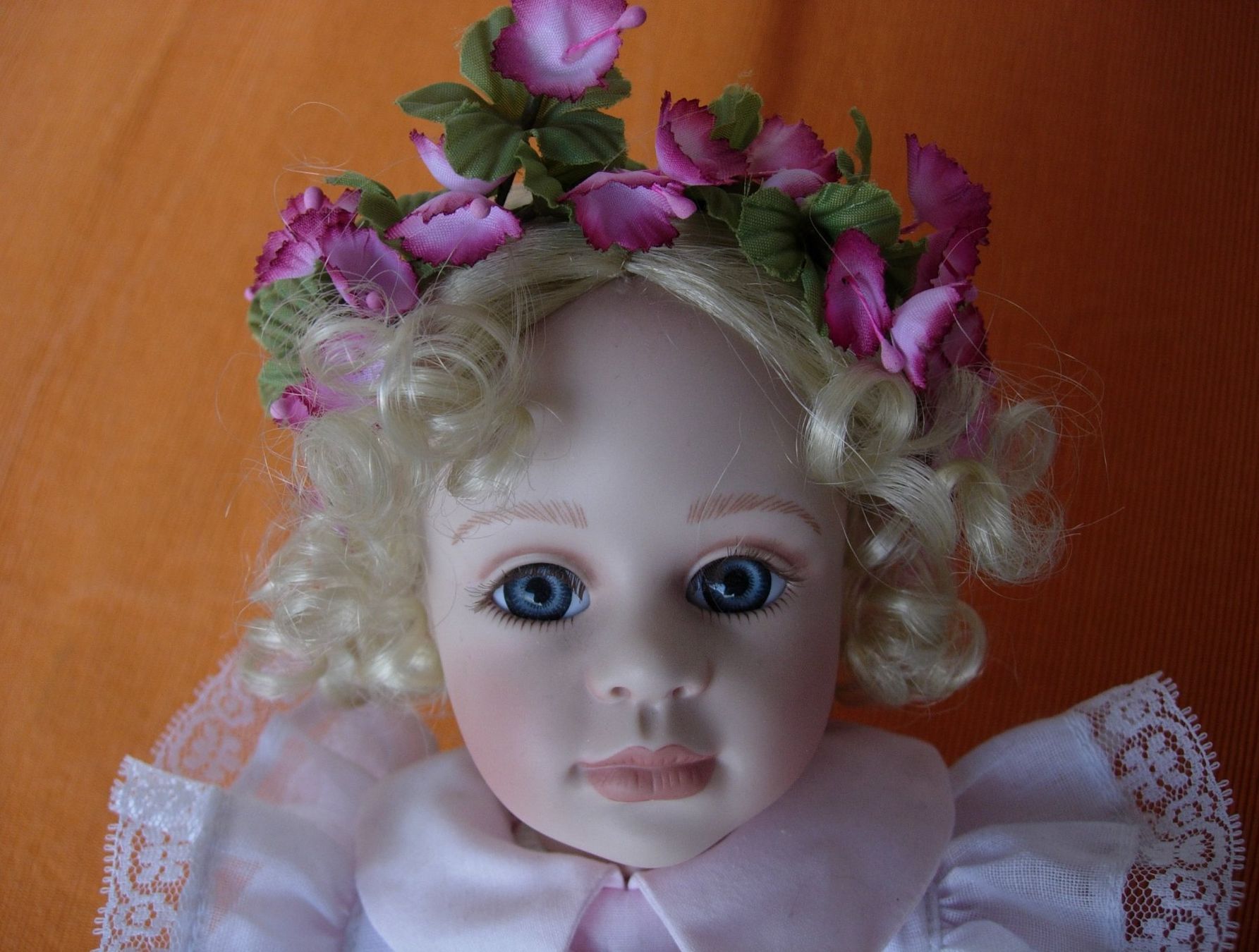 Bambole: Puppe-LAUREL-1995-Hamilton Collection – Usato da Basel venduto da Grbina64 2