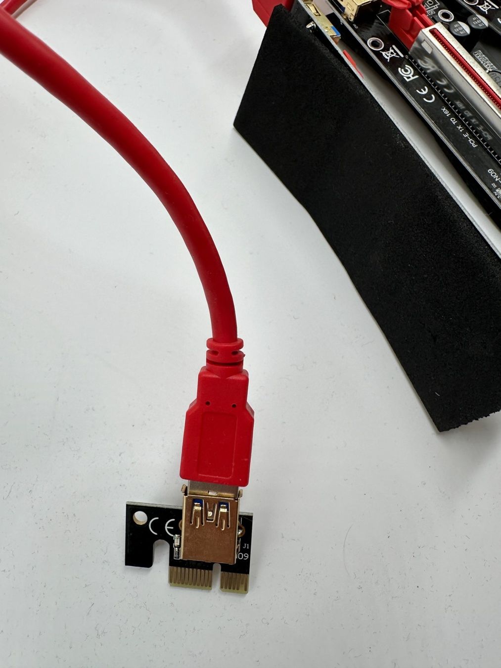Coin Miner: 15x Mining Riser  – 8 Capacitor - GPU, 60cm – Gebraucht aus Basel von protekto 1