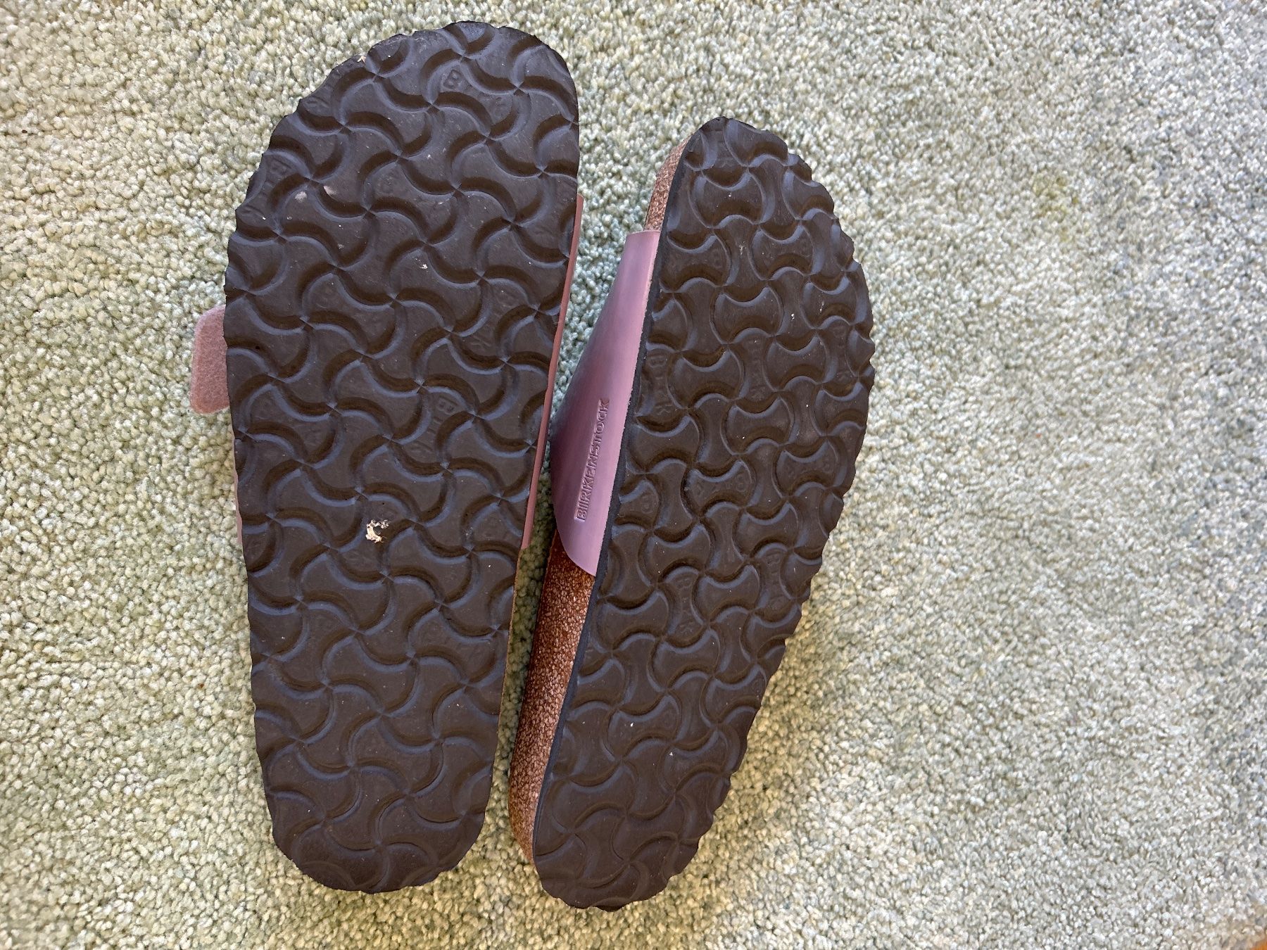 Birkenstock Scarpe da donna: Birkenstock lila – Usato da Basel venduto da mar_twc7 1