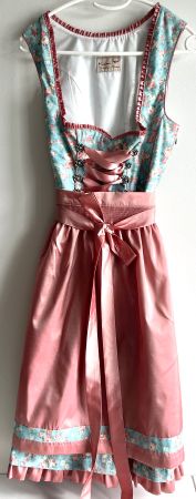 Dirndl/Trachtenkleid mit Blumenmuster von Kaisers (Gr. 40)