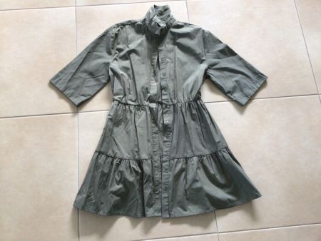 Sommerliches Blusenkleid in Khaki - Grösse M