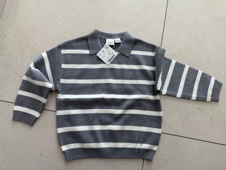 ZARA Pullover mit Kragen NEU Gr.110