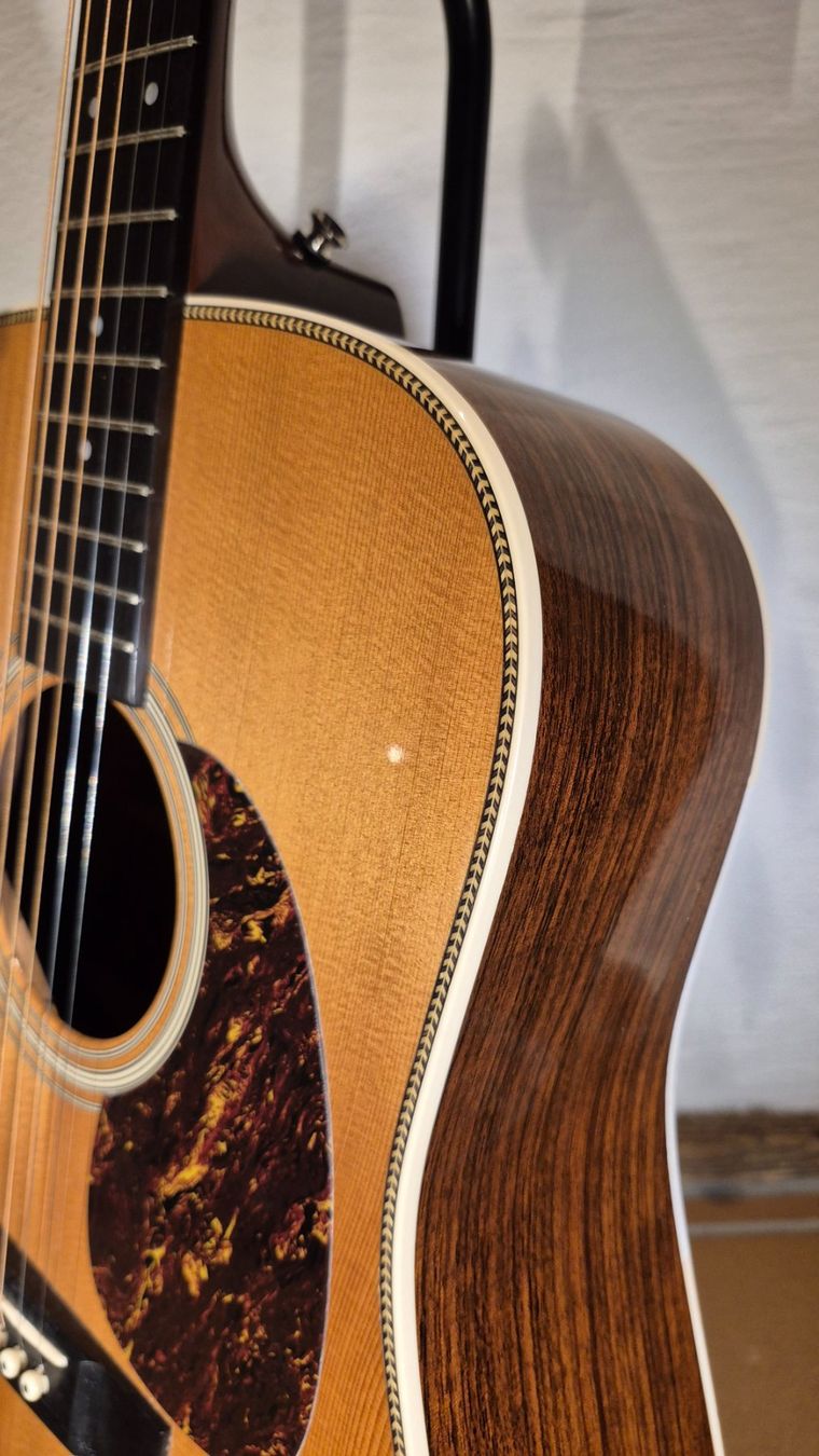 Martin & Co. Musikinstrumente: Western Gitarre Martin HD-28 2004 – Gebraucht aus Winterthur von NorrSydGuitars 7