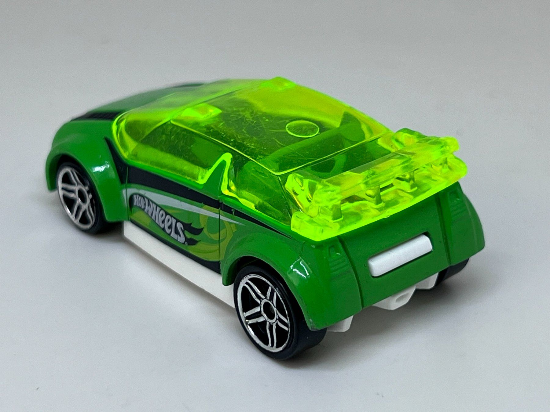 Hot Wheels Modellautos: Hot Wheels Super Gnat #252 – Gebraucht aus Wildegg von LaaBoutique 2