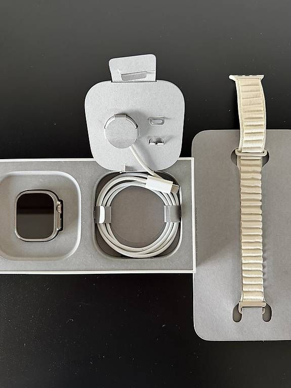 Smartwatch: Apple Watch Ultra 1 – Usato da Küsnacht ZH venduto da Truija