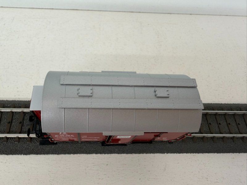 Roco Modelleisenbahnen: Spur H0 Roco 76304 FS Weinkesselwagen – Gebraucht aus Büsserach von ModellbahnDepot 7