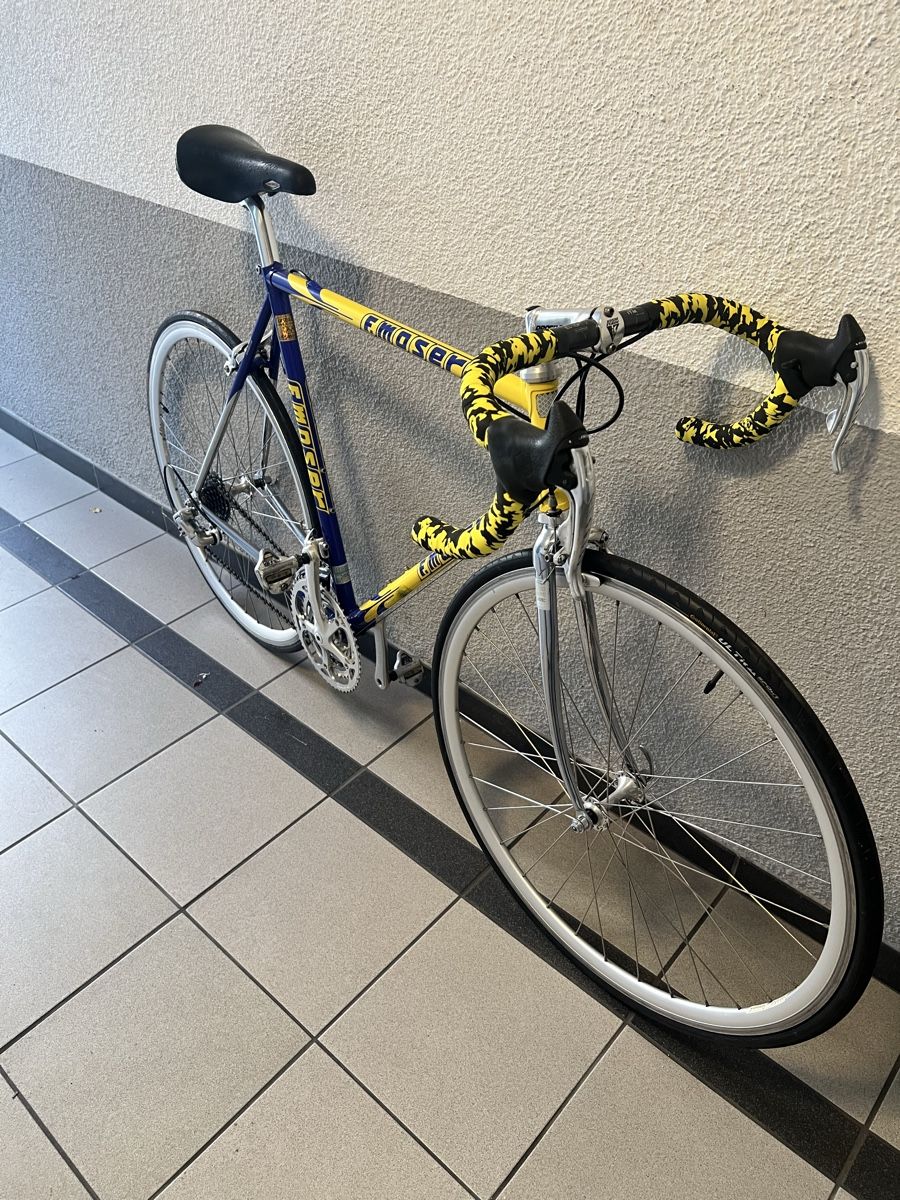 Velos: F. Moser Rennrad Velo, gelb-blau  – Gebraucht aus Kleindöttingen von NextOne 2