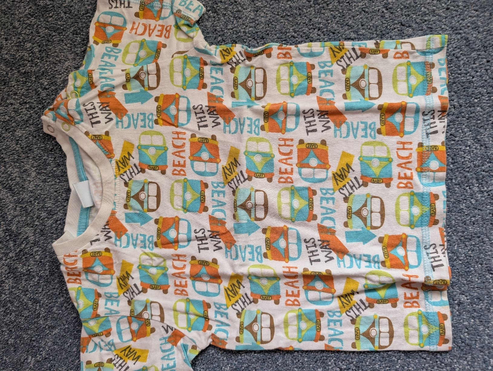 Camicie, T-shirt & Polo: 3 T-Shirts, Gr. 92 – Usato da Winterthur venduto da voan 3