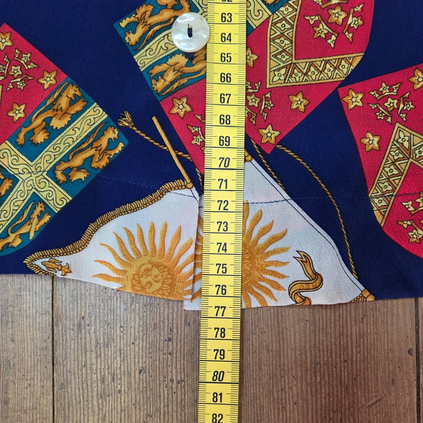 Camicette: Vintage 80s Seidenbluse – Usato da Bern venduto da -Aniko- 6