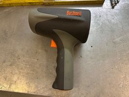 Bushnell Geschwindigkeitpistole Laser für Autos, Golf etc.