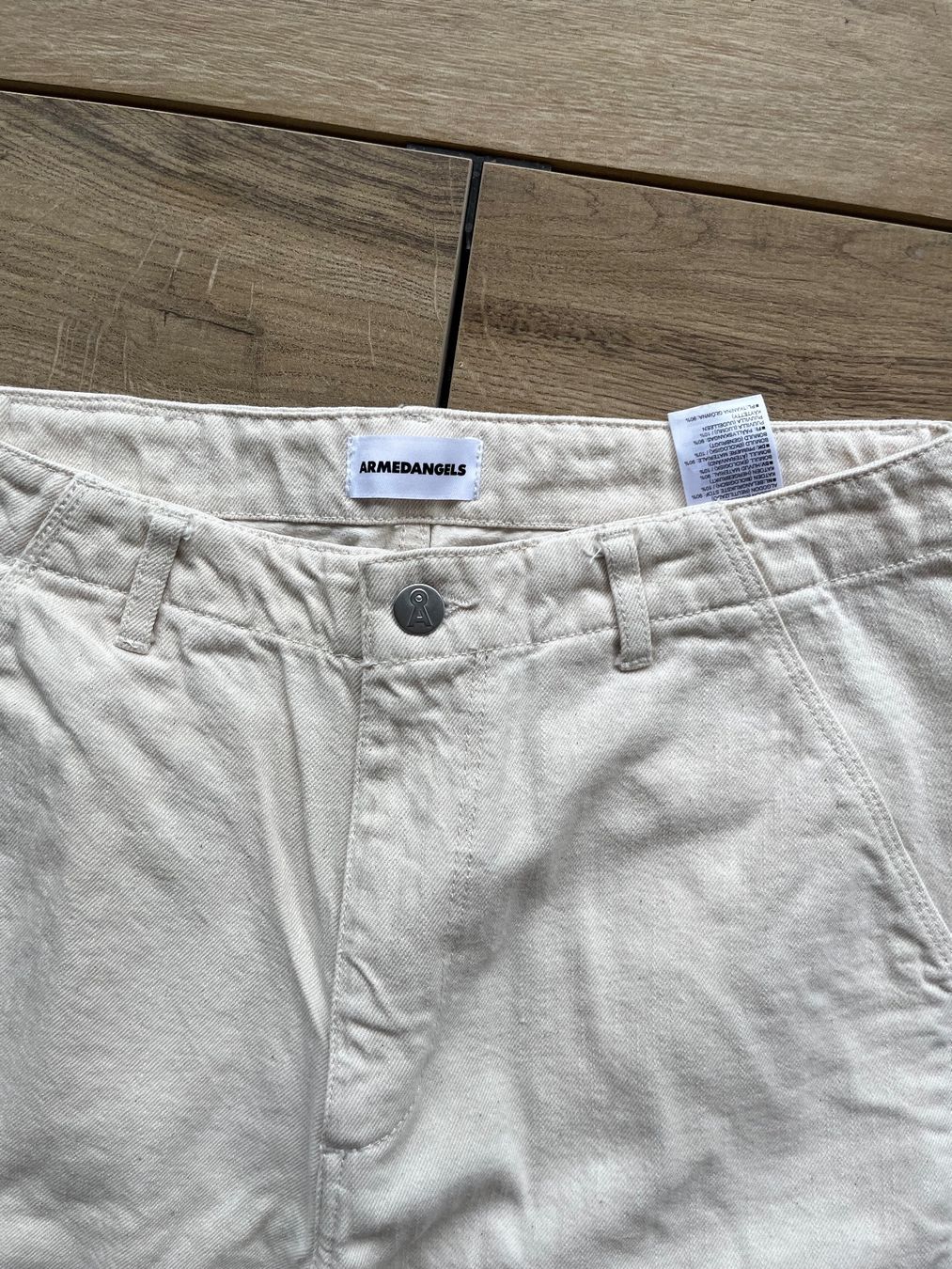 Armedangels Jeans: armed angels jeans weiss – Gebraucht aus Zuzwil SG von dieschnellemichelle 2
