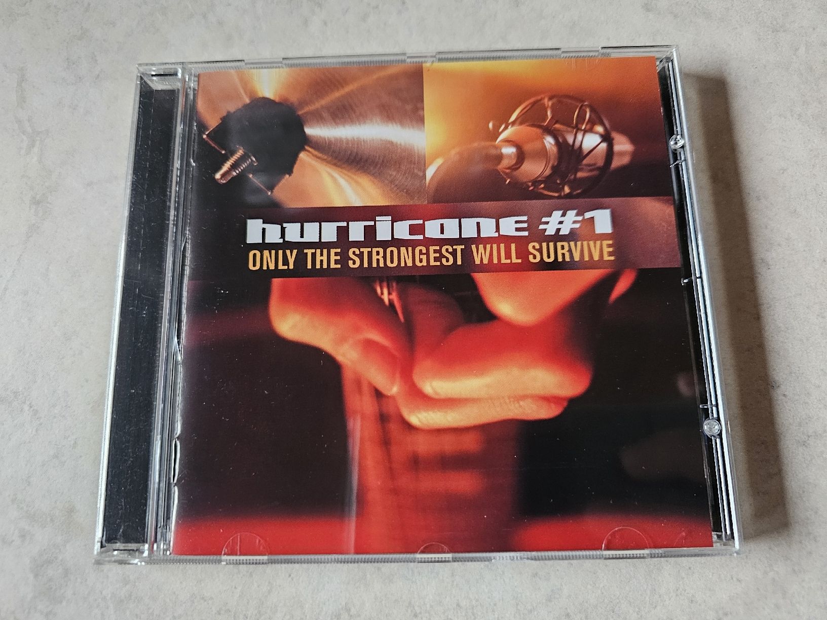 CD: Hurricane #1  -  Only The Strongest Will Survive – Usato da Schneisingen venduto da backstore24