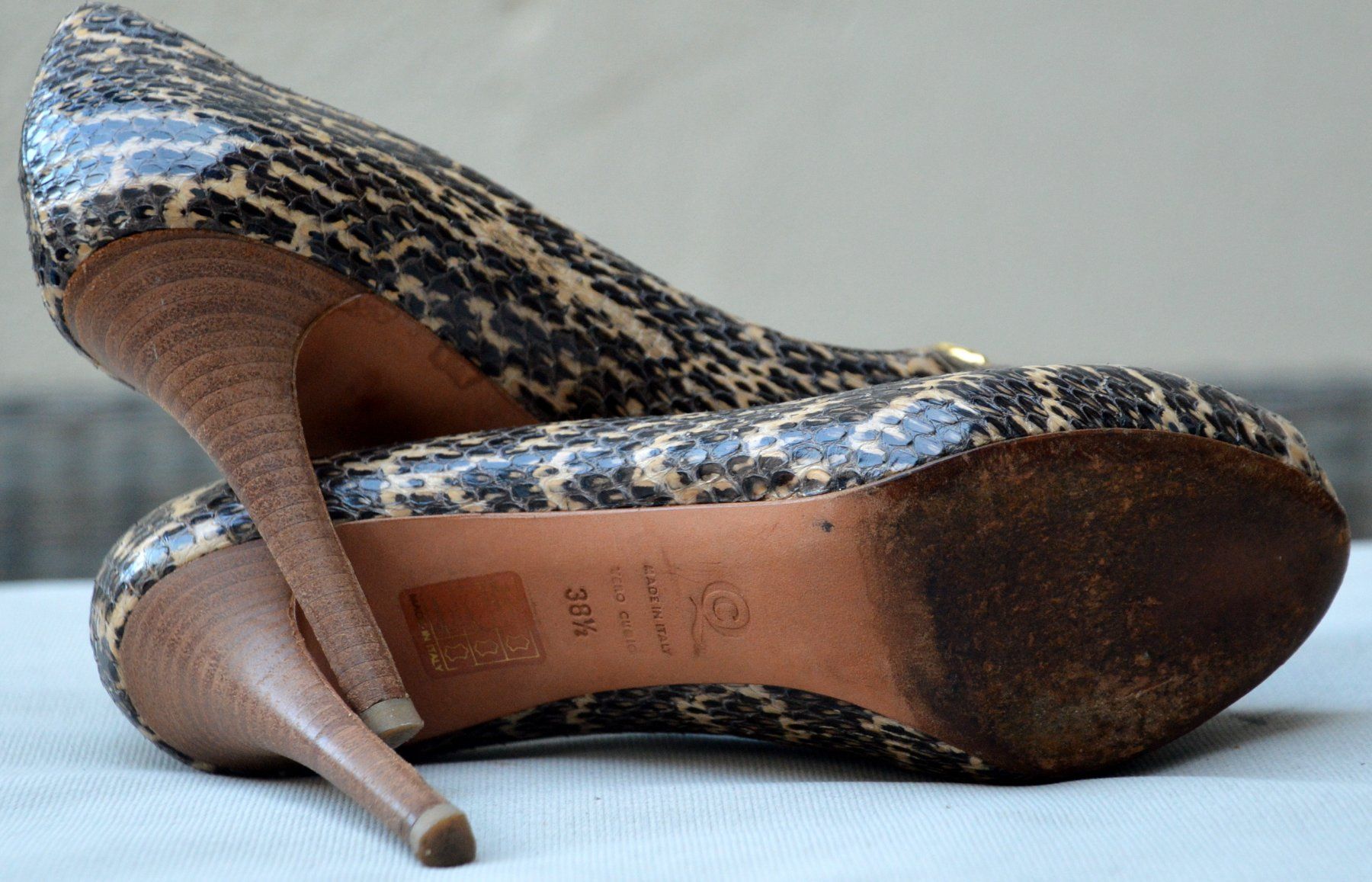 Alexander Mcqueen Scarpe da donna: Alexander McQueen Pumps .38,5 – Usato da Collonges venduto da arashee 7