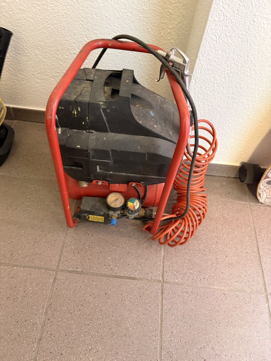 Compressori: FINI Miolectric Smart 6 Kompressor mit Schlauch  – Usato da Steinhausen venduto da Sierra117