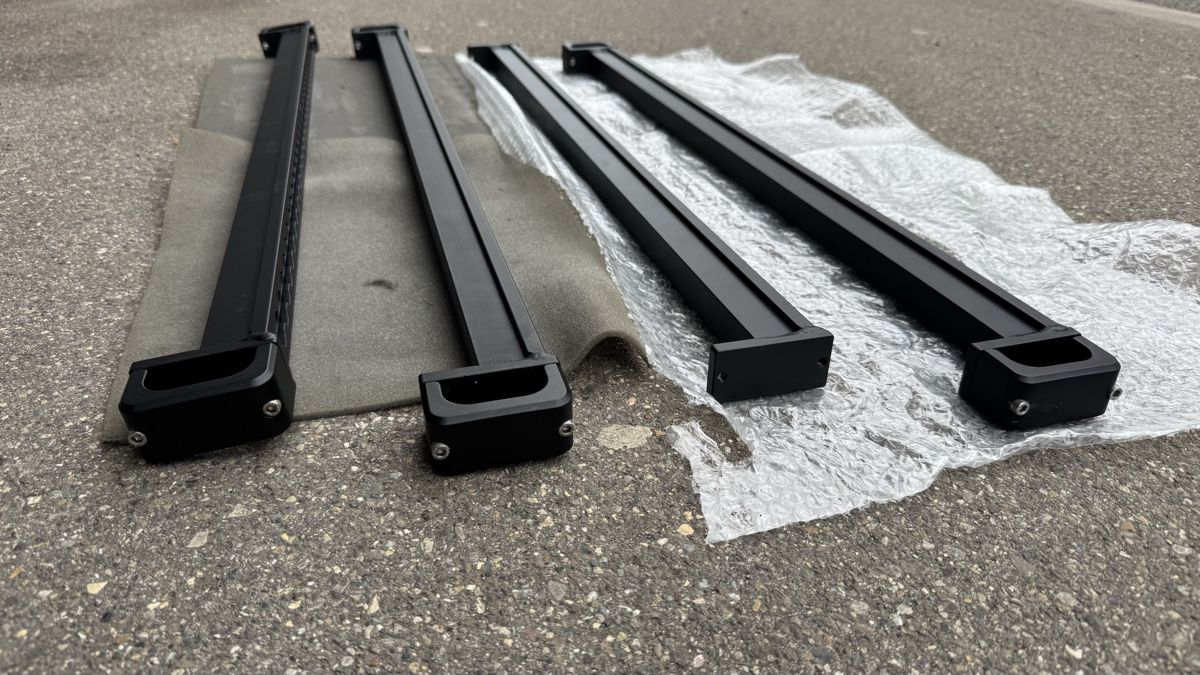 Portapacchi: Hess Automobile Rail 01 Black 4er Set – Usato da Zürich venduto da MJA4657 1