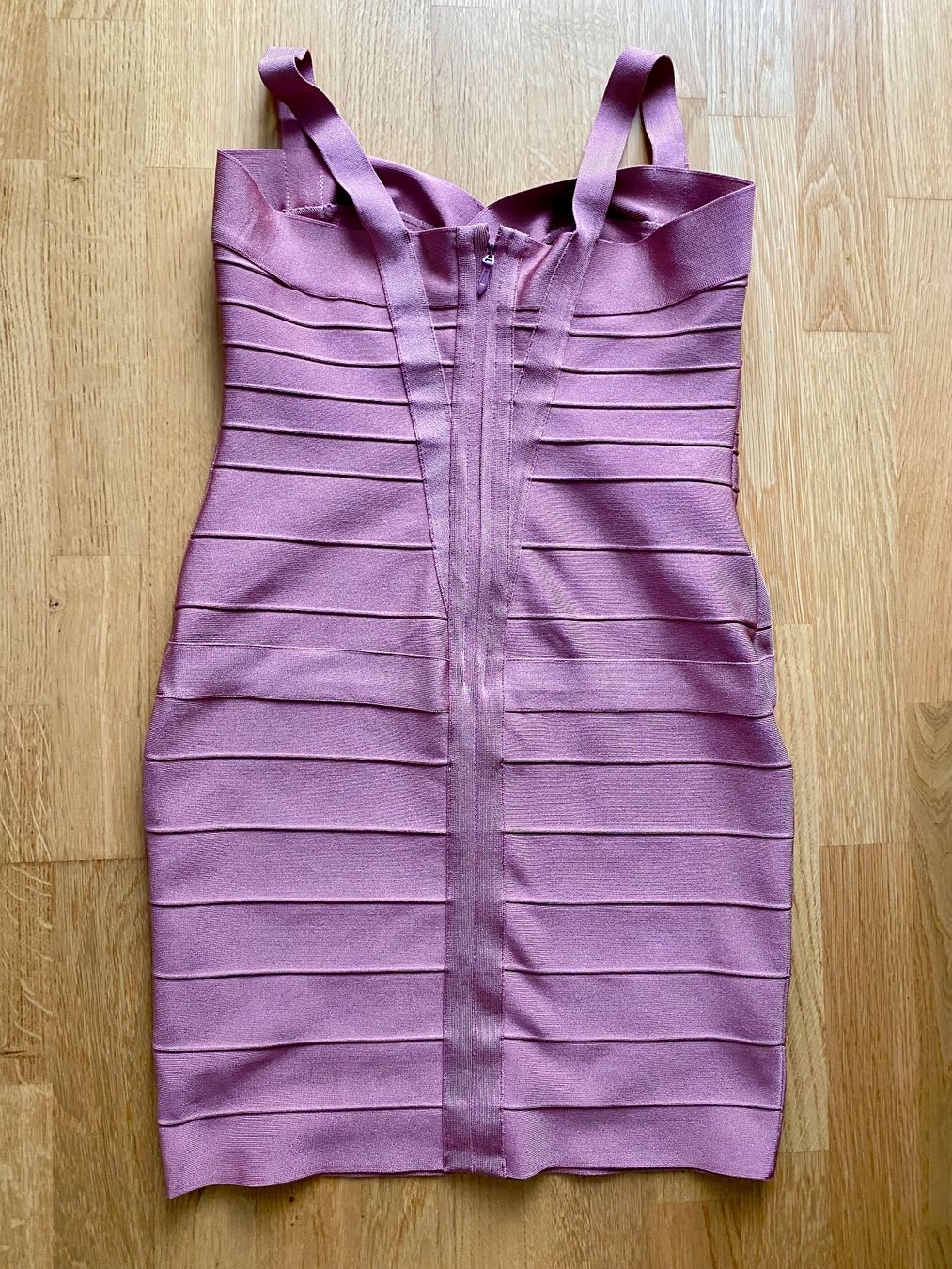 Vestiti: Bandagenkleid – Nuovo (secondo la descrizione) da Zollikofen venduto da AureusManus 1