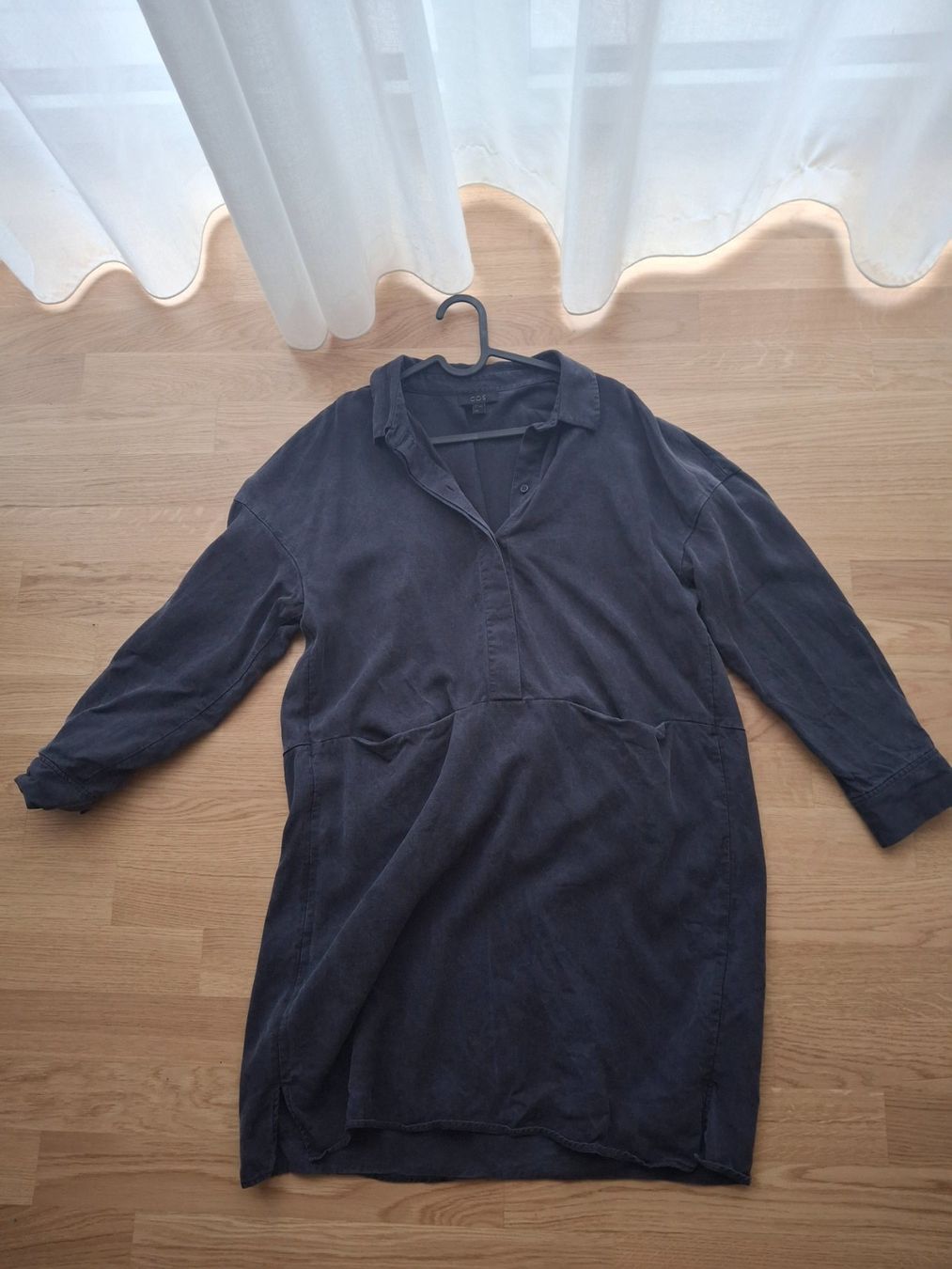 Cos Kleider: COS Kleid – Gebraucht aus Zürich von etso