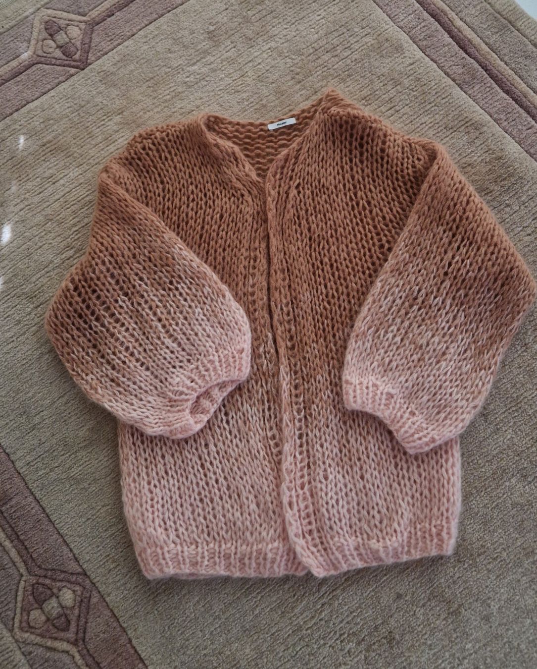 Vestes: Grobstrickjacke altrosa/rosa – D'occasion à Rütihof par Teddy1985 1