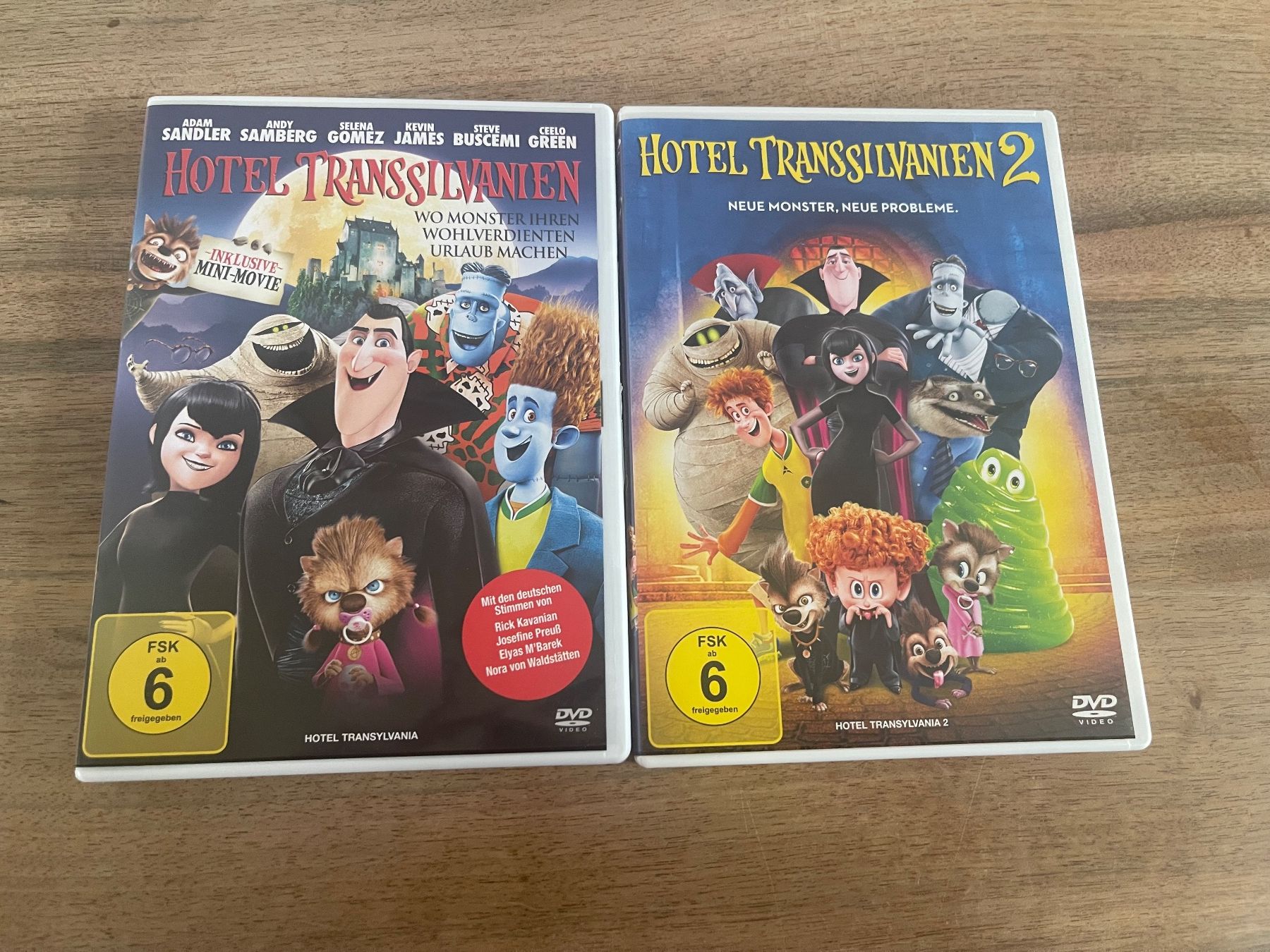Tutti i DVDs: Hotel Transsilvanien Teil 1+2 – Usato da Aarau venduto da Aurora0810