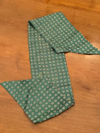 🎩 Écharpe Homme Soie Italienne Vintage 70 – Vert – Neuve