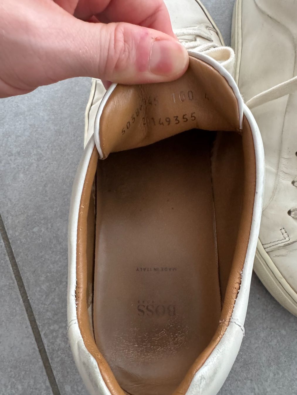 Hugo Boss Scarpe da uomo: Hugo Boss Sneaker Mirage Grösse 41 weiss – Usato da Schaffhausen venduto da Kaiser0009 4