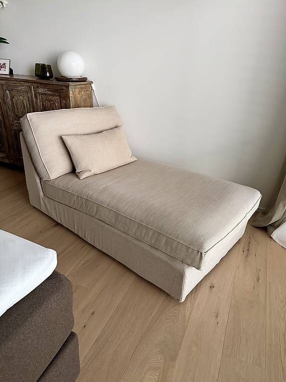 Divani: Recamiere Sofa IKEA "KIVIK" mit Bezug "Hillared" beige – Usato da Schindellegi venduto da chribella