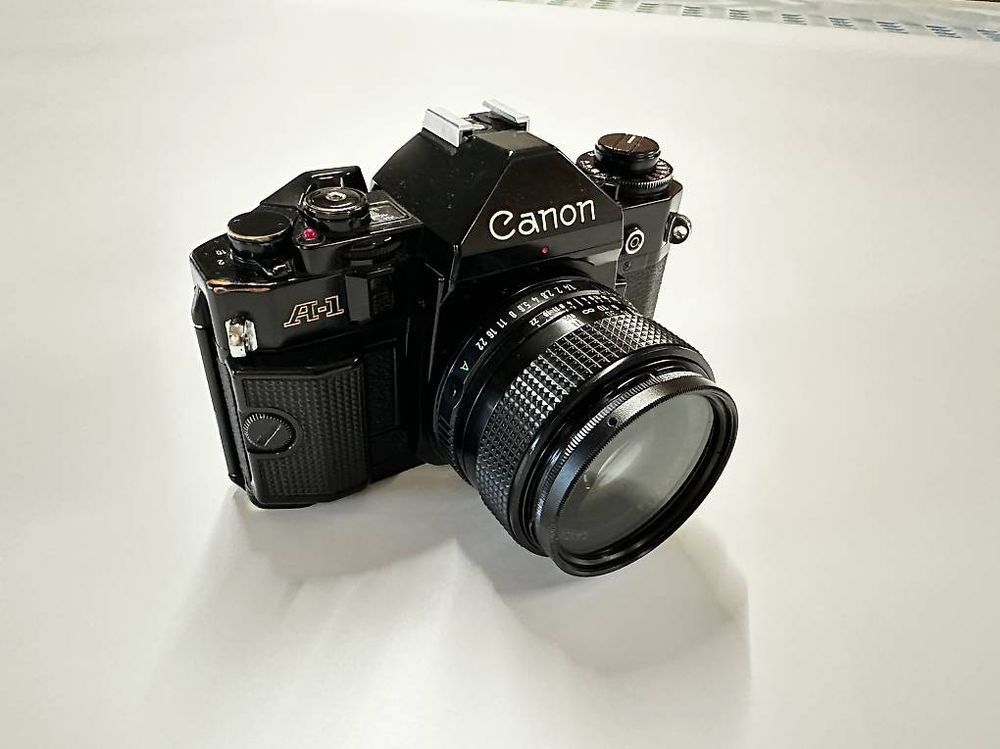 Canon Fotocamera: Canon A-1 – Usato da Hombrechtikon venduto da HW18 2