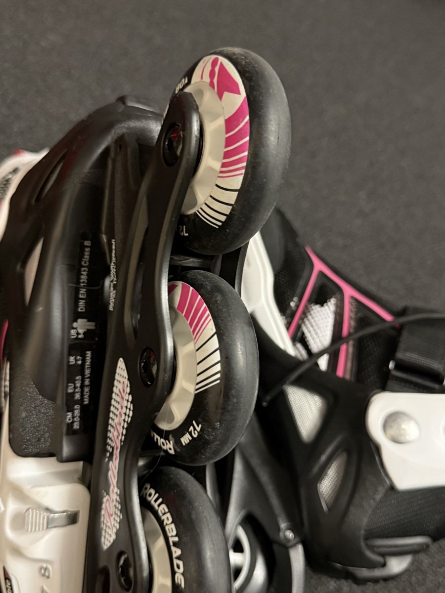 Inline-Skating & Rollschuhe: Rollerblade Spitfire Inlineskate – Gebraucht aus Unterentfelden von U.D.Field 2
