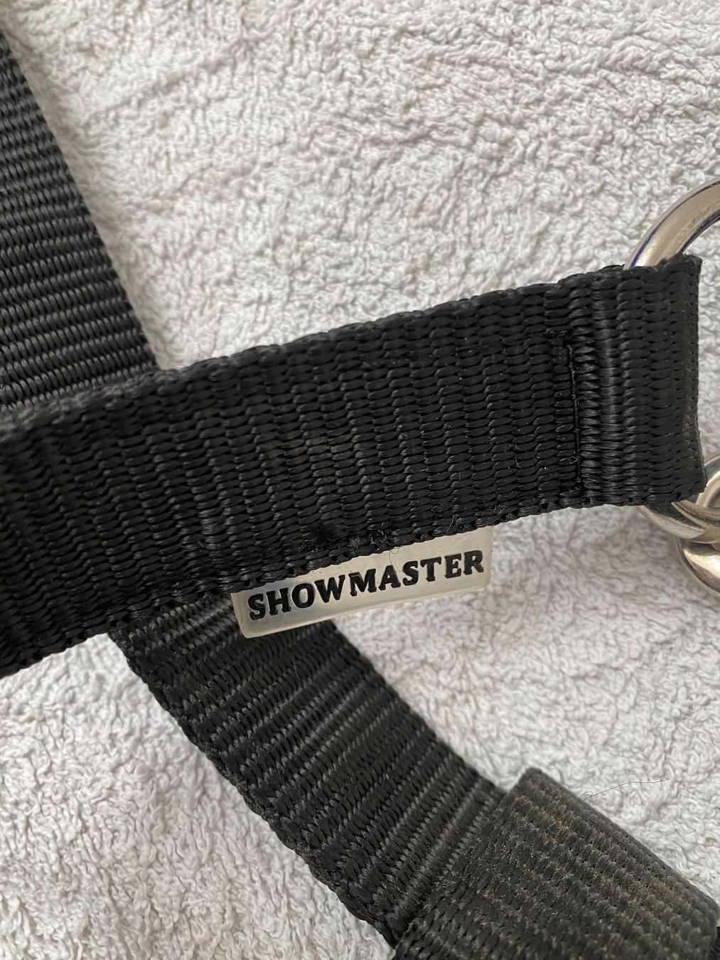 Felix Bühler Briglie & Cavezze: Showmaster - Teddyfleece Halfter - Cob – Nuovo (secondo la descrizione) da Wohlen AG venduto da Robballantine 2