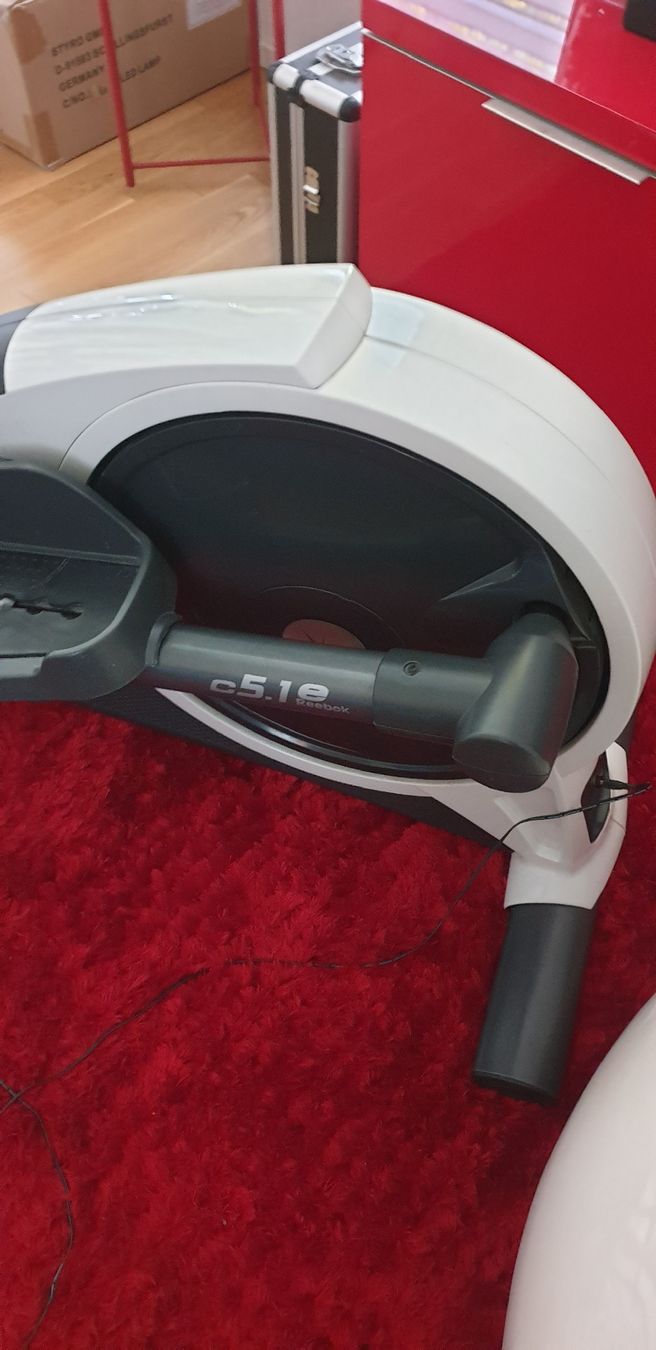Reebok Hometrainer: Crosstrainer Reebok C5.1e silber schwarz gebraucht – Gebraucht aus Rottenschwil von paw_8rdy 2