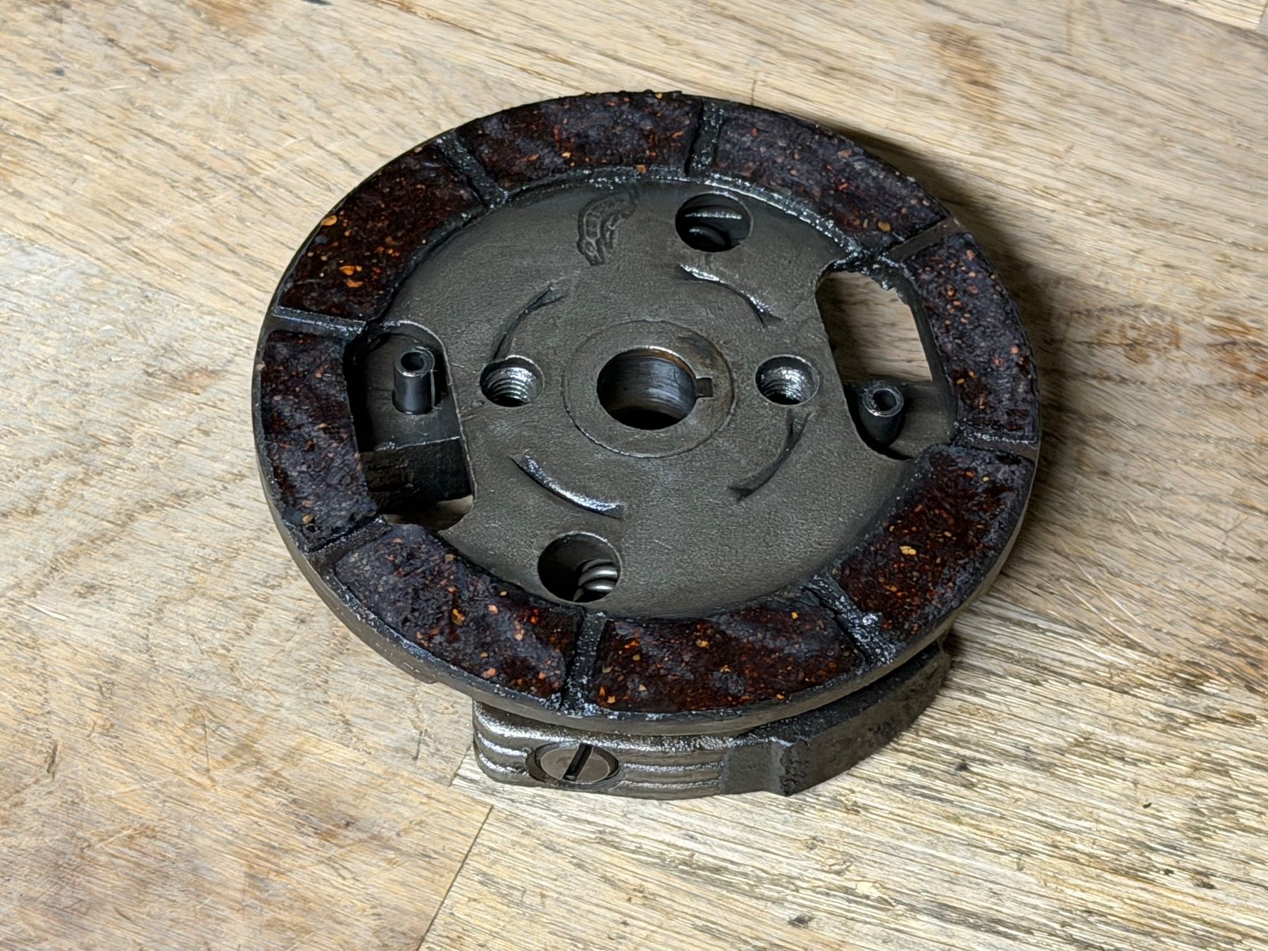 Parti ricambio per ciclomotori: Puch E50 2 Backen Kupplung original – Usato da Bolken venduto da si.x.las 4