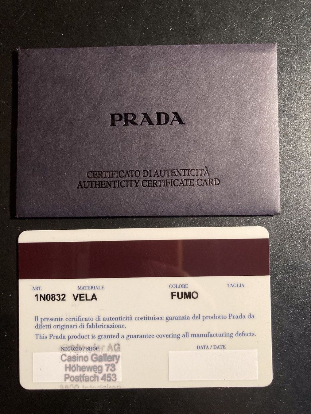 Prada Altro in Cosmetici & Cura: Prada Etui + Echtheitszertifikat – Nuovo (secondo la descrizione) da Unterseen venduto da amj_zz7j 4