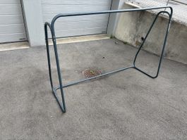 Fussballtor Metall grau mit Roststellen gebraucht, ohne Netz