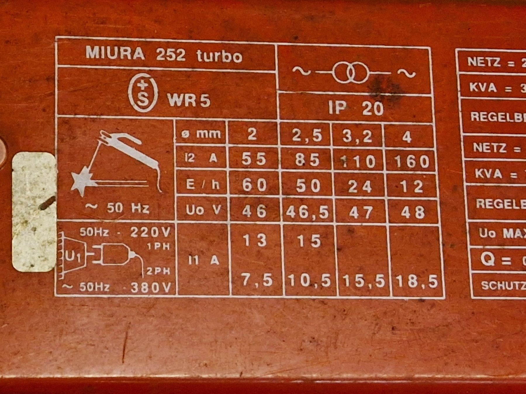 Postes à souder: Electroden Schweissgerät Miura 252 – D'occasion à Wädenswil par tome70 3
