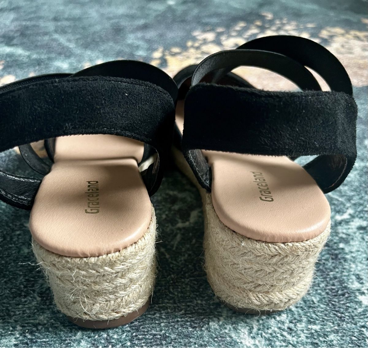Graceland Chaussures femmes: Schwarze Espadrilles 36 – D'occasion à Aarburg par Petite-closet-Loop 2