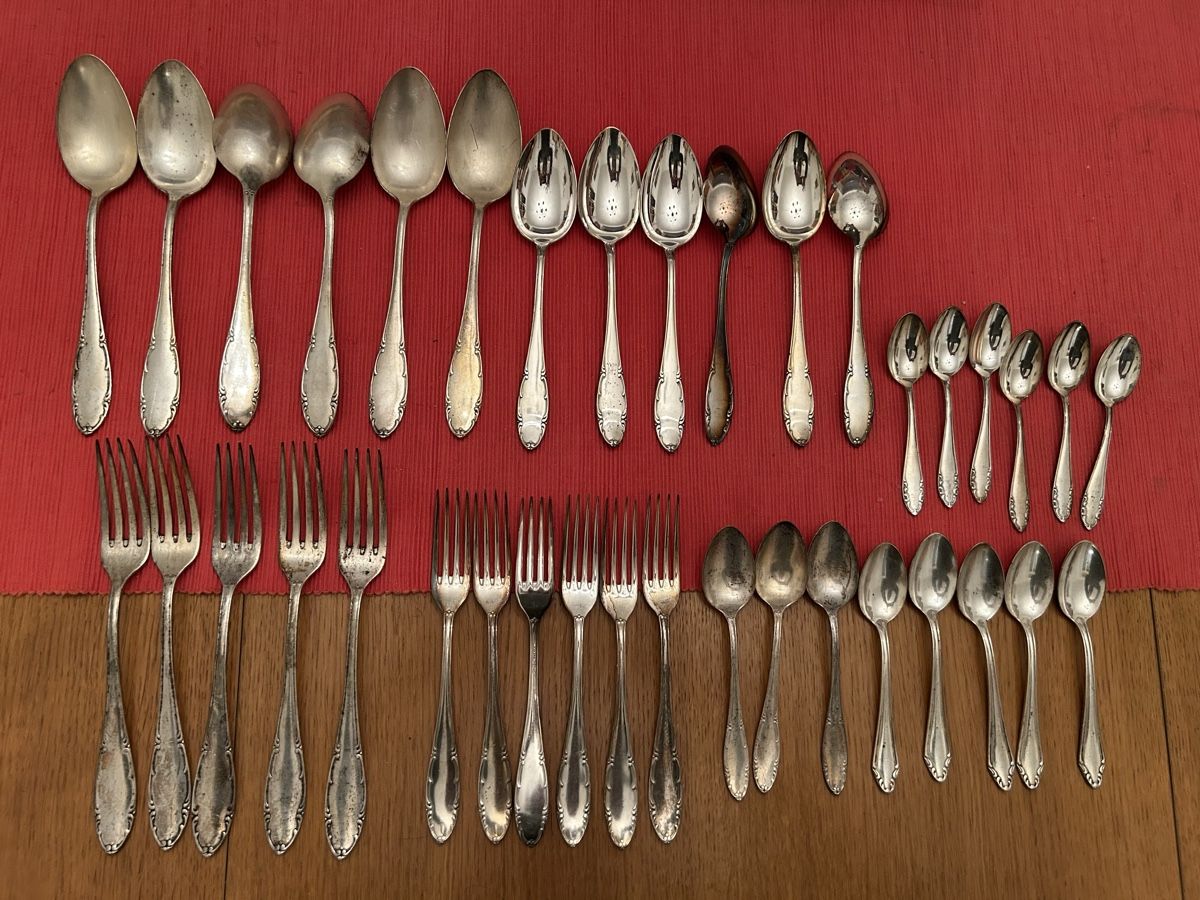 Set di posate: Silberbesteck Berndorf / posate laccate in argento – Usato da Tenero venduto da Laura-Pedu