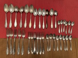 Silberbesteck Berndorf / posate laccate in argento