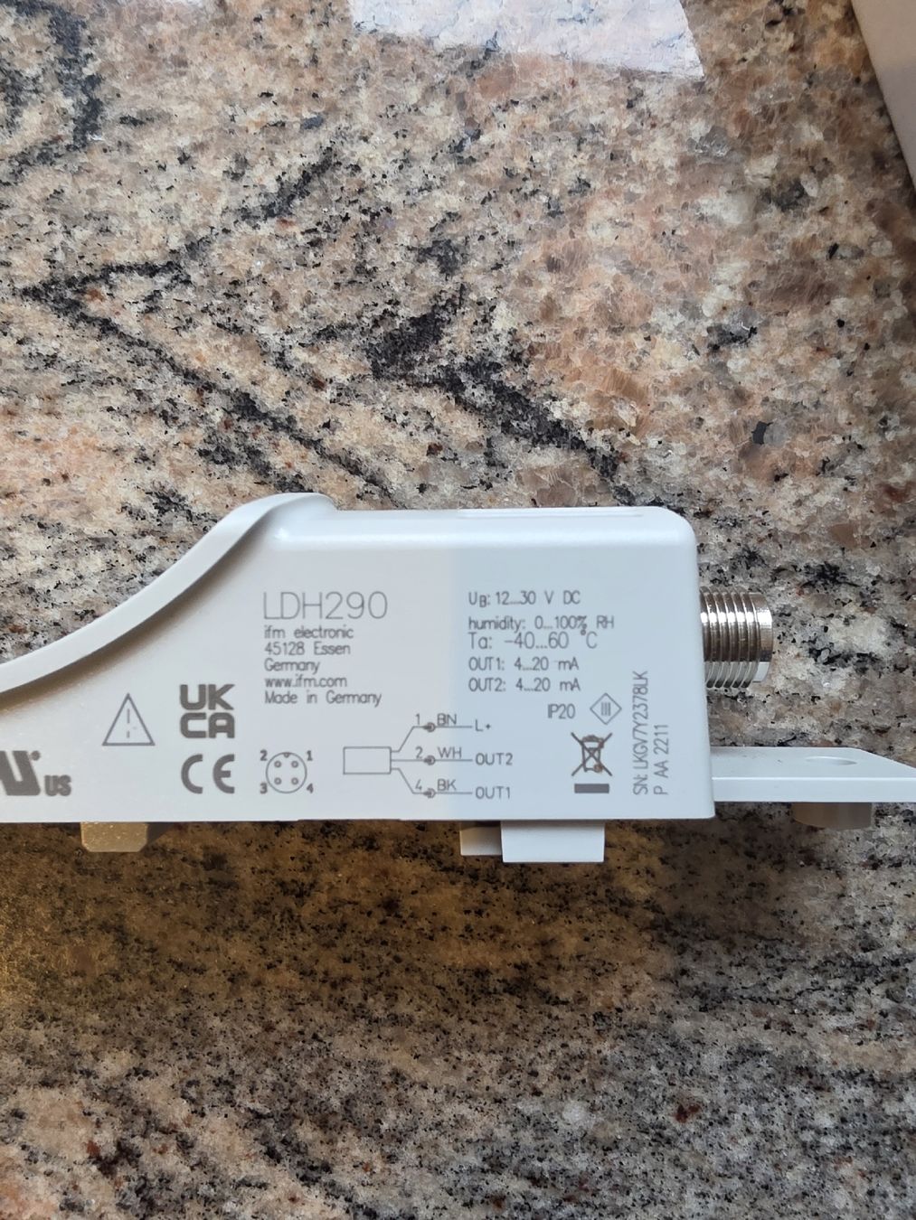 Misurare: ifm Luftfeuchtigkeitssensor LDH290 analog neu – Nuovo (secondo la descrizione) da Staufen venduto da Perskin 1