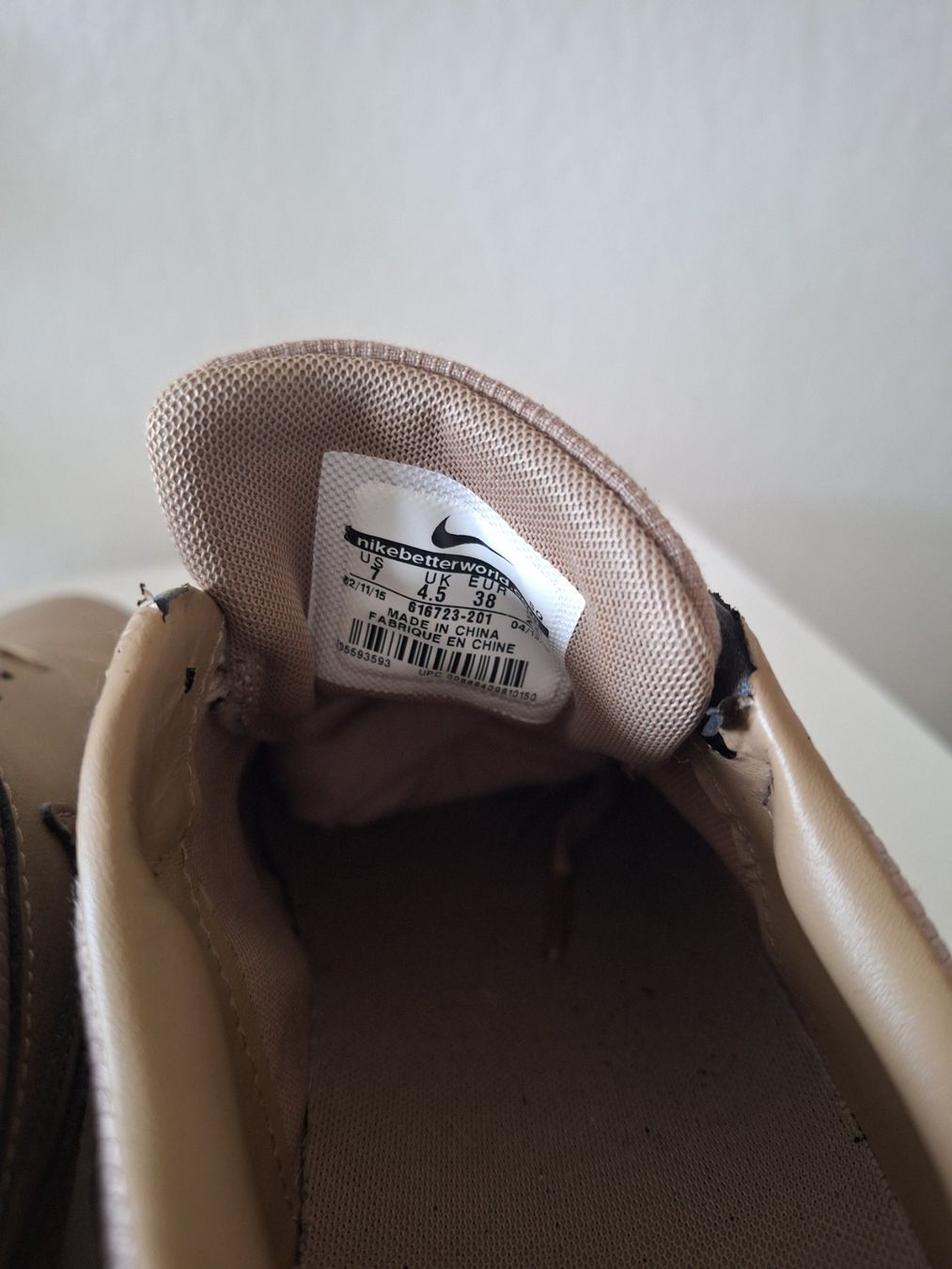 Nike Scarpe da donna: Nike Air Max Thea Damen Sneaker Beige – Usato da Worb venduto da nfsolutions 4