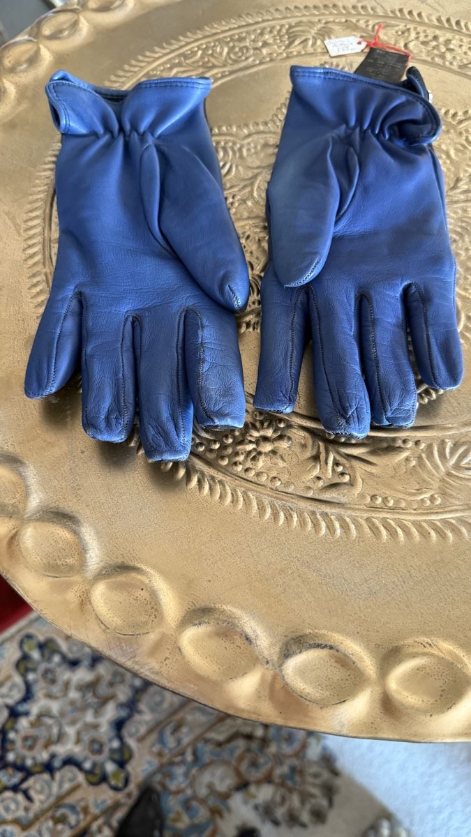 Armani Guanti & manicotti: Giorgio Armani Handschuhe  – Usato da Lachen SZ venduto da HelvetiaLuxury 4