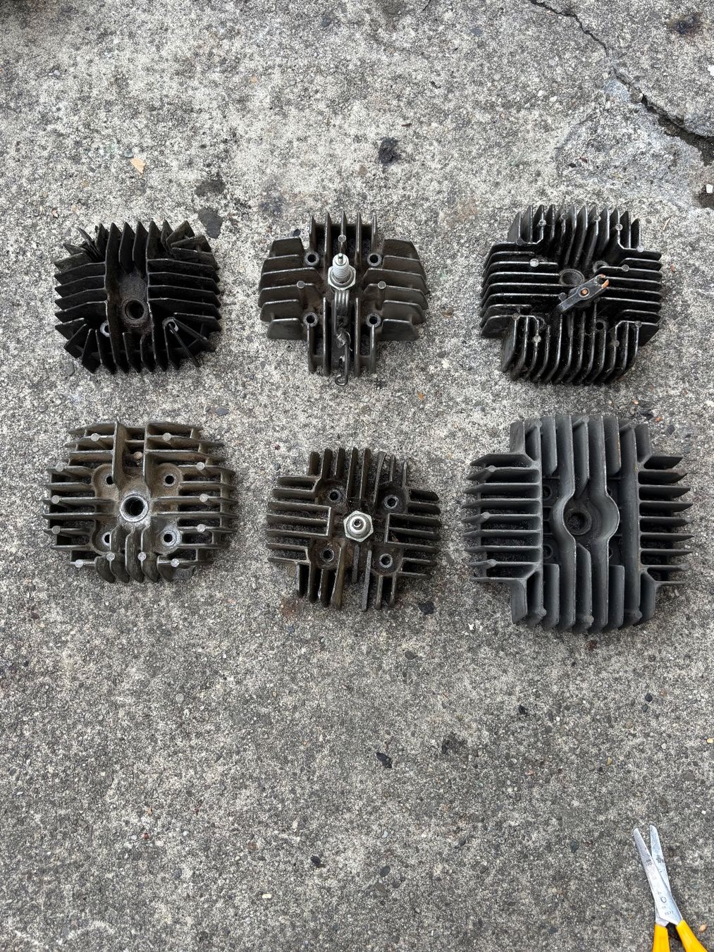 Puch Mofa-Ersatzteile: Töffli Zylinderköpfe ab 1fr – Gebraucht aus Widnau von Puch-Garage