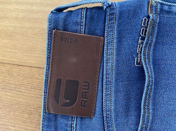 Jeans: G-Star Raw 3301 Slim – Usato da Ebikon venduto da van_qg5n 3