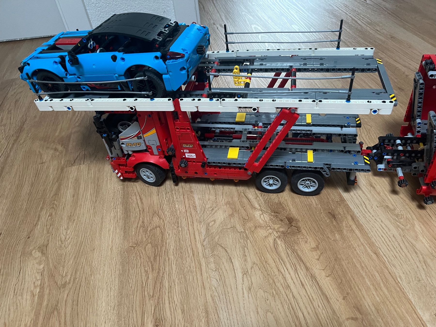 Lego Spielzeuge: Lego Technic Car Transporter – Gebraucht aus Gipf-Oberfrick von Andrea.N01 7