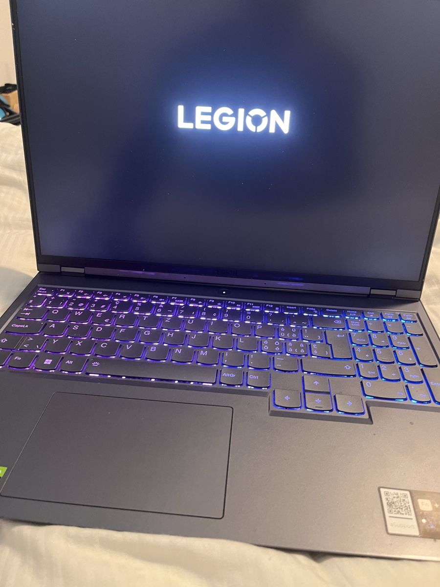 Lenovo Notebooks: Lenovo Legion 5 Laptop Good Condition – Neu (gemäss Beschreibung) aus St. Moritz von ver_kn95 1