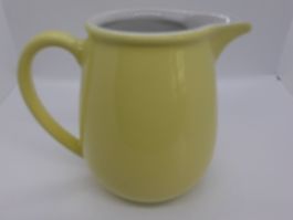 Rössler ? pot à lait jaune et blanc