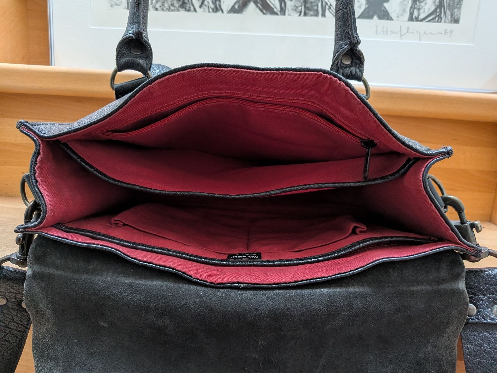 Taschen für Damen: Paul Marius, black leather shoulder bag – Gebraucht aus Schaffhausen von baj_qvl6 1