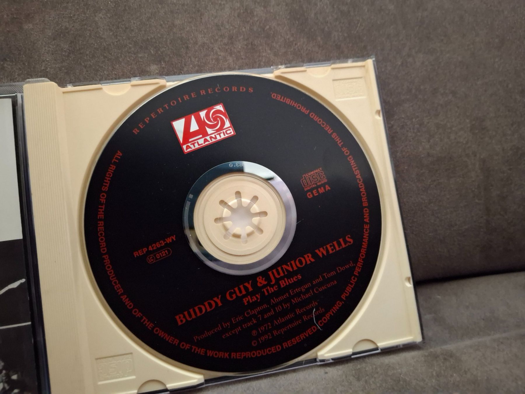 CDs: Buddy Guy & Junior Wells- Play The Blues – Gebraucht aus St.Gallen von jalamusic 2